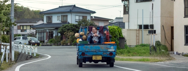 Rental Family: alquilar afecto no est&aacute; tan mal
